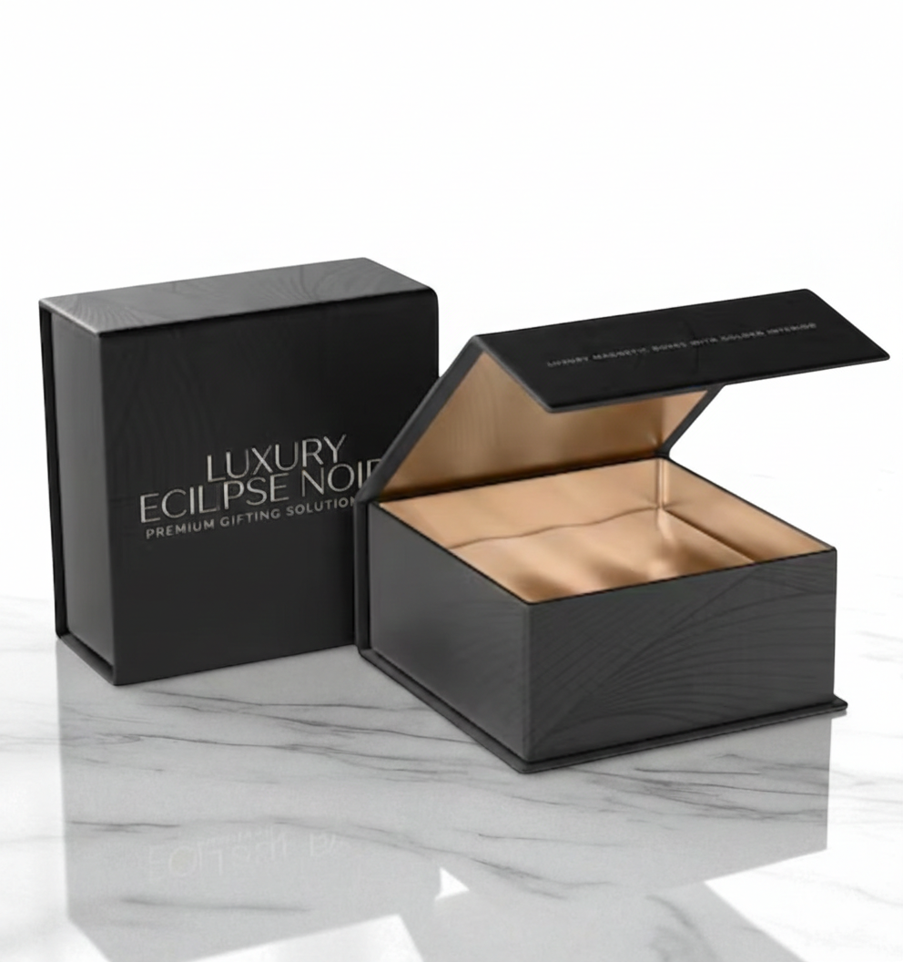 Premium Clamshell Snap Boxes View 2